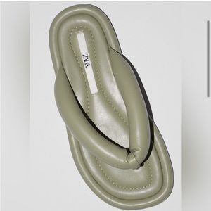 Zara quilted leather slides